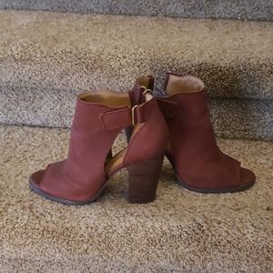 lucky brand wine colored leather heels